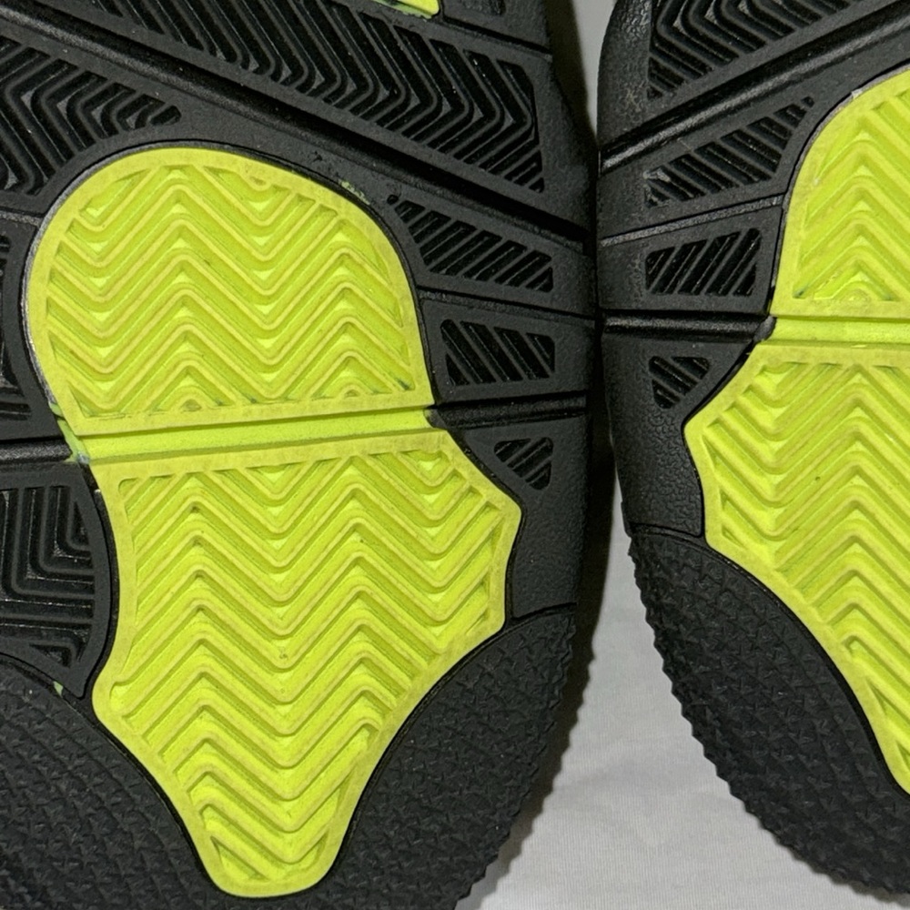 Nike Air Jordan 4‎ Retro SE Mid Neon 95 Cool Grey Gray Volt 12 - Picture 9 of 14